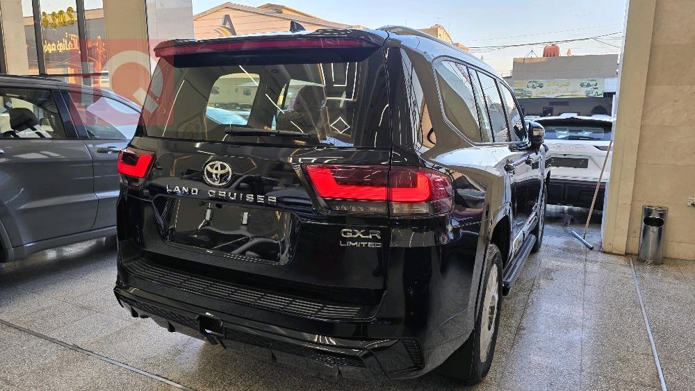 تويوتا لاندكروزر